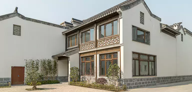 We Help Lincoln Homeowners Sell Squatter-Occupied Houses Quickly and Safely