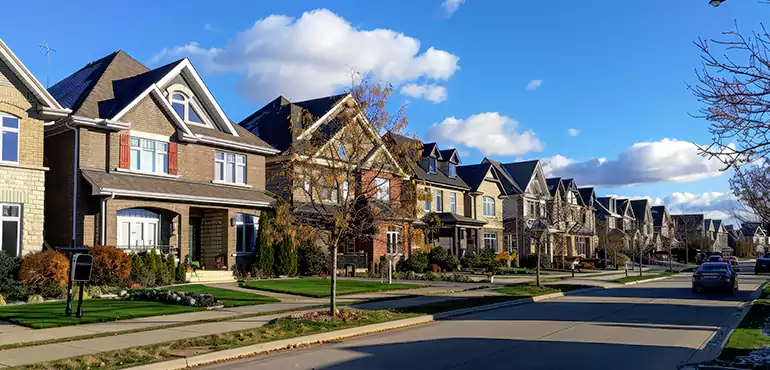 Why Choose Us for Selling Your Foreclosed House in Lincoln, NE?