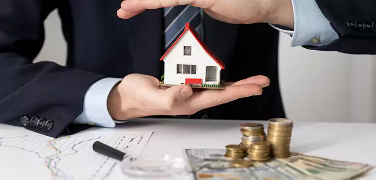 Who Do We Buy Houses From in Lincoln, NE?